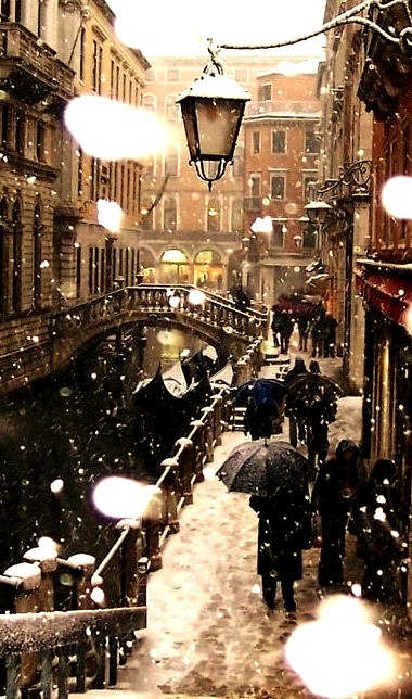 Snowy Night, Venice, Italy